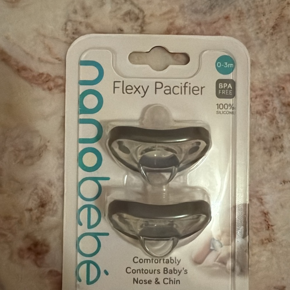 Various Pacifiers - Picture 2 of 7